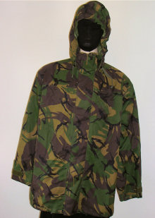 Click for more details ....
CONDITION- Surplus Grade 1 -DESCRIPTION & FEATURES- A light weight waterproof, breathable and windproof jacket in the current British DPM pattern.. A concealed hood that can be tucked away into the collar for those that don’t like hoods flapping about. Velcro adjustable cuffs, draw cord hem, double action heavy duty zip c/w double storm flap and Velcro seal. One small internal breast zip to allow access to inner garment pockets.USES/USERS- ....