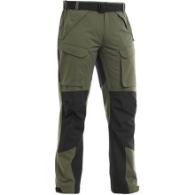 Outdoor trousers, perfect for fishing, hunting or other open-air activities where you hard wearing and well-fitting clothing to keep out wind and water. Four generous pockets on the front and an integrated belt. The trousers have taped seams, and are 100% waterproof, 10,000 mm hydro-static head. Made from 100% polyester Peach Microfibre laminate.